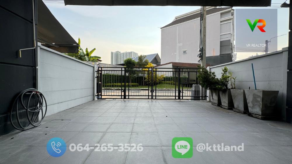 ขายทาวน์โฮม 3 ชั้น หน้าบ้านไม่ชนใคร ตกแต่งสวย พร้อมอยู่  22 ตร.วา 162 ตร.ม บ้านกลางเมือง รัชดา-วงศ์สว่าง